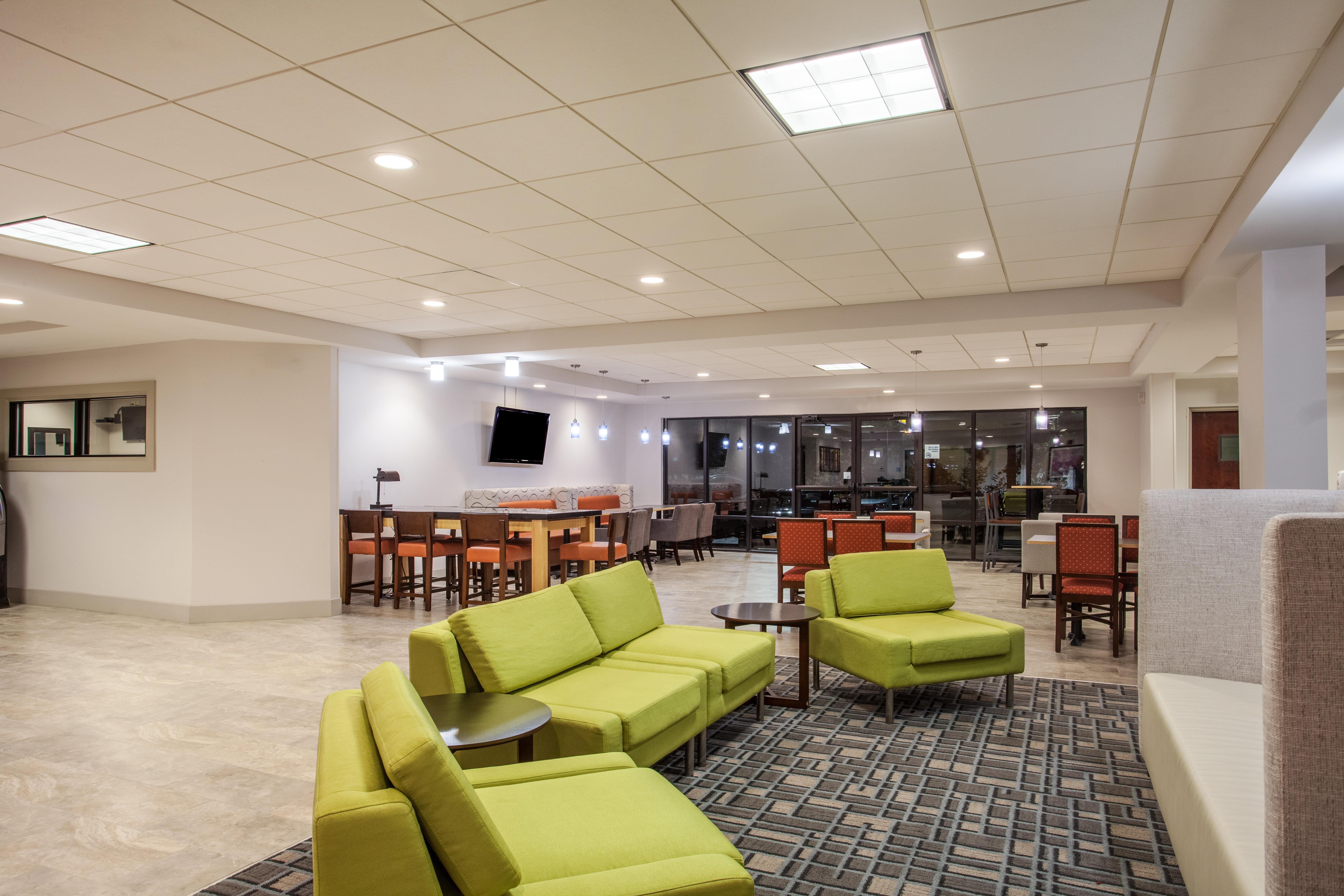 Holiday Inn Express & Suites Augusta West - Ft Gordon Area By Ihg Εξωτερικό φωτογραφία
